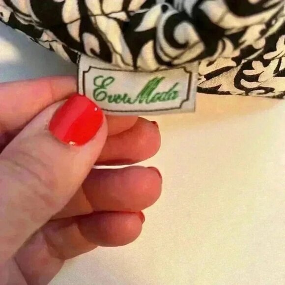 EVER MODA PINK BLACK WHITE QUILTED PURSE TOTE POCKETS BOW - Picture 4 of 7